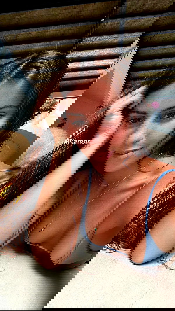 rebeccaschez rebeccaschez archive image