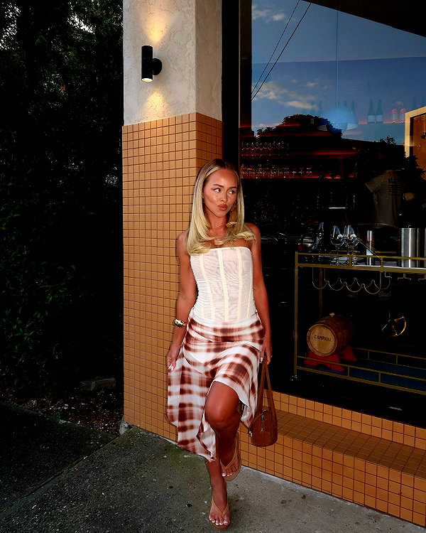 allieauton instagram image archive image