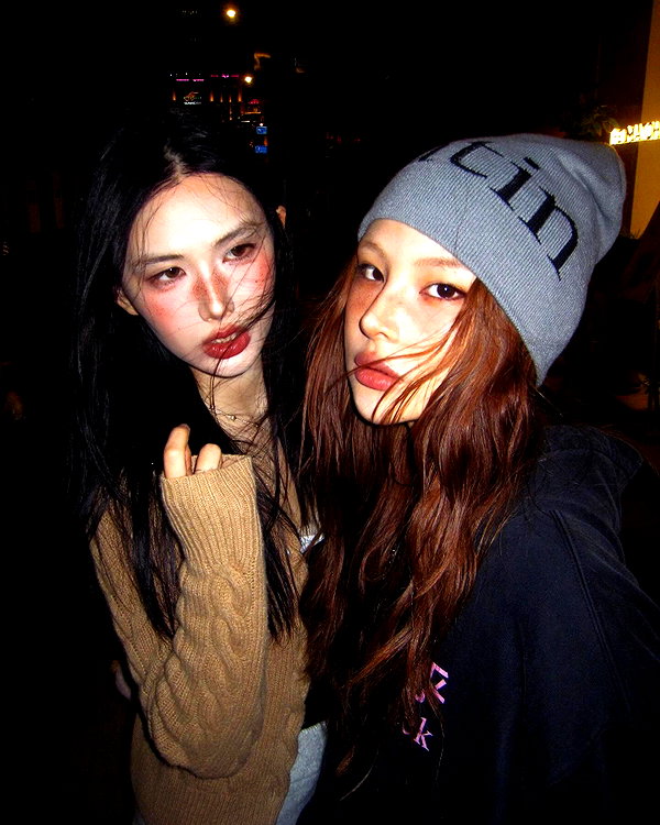 ll.lu1s instagram image archive image