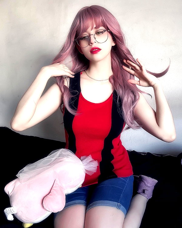 luly1980s instagram image archive image