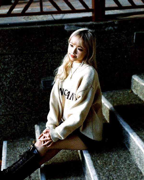e.shao_417 instagram image archive image