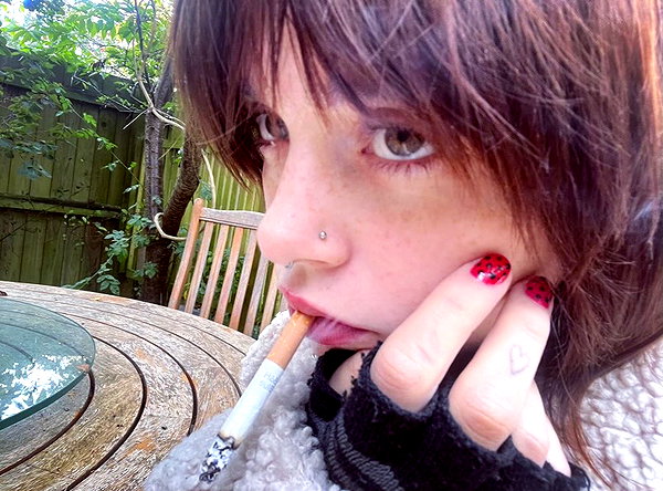 Archived image from @lolabllue on Instagram