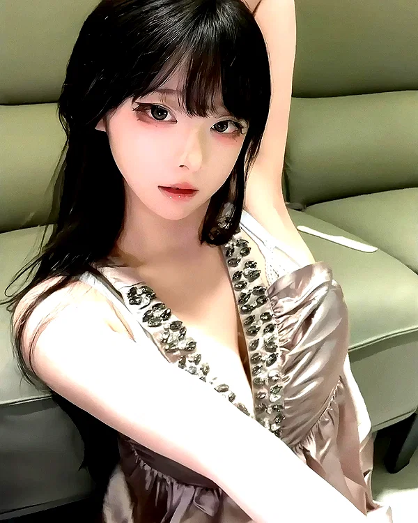 yingyinng_ instagram image archive image