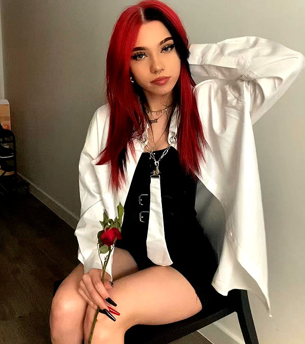 _roniira instagram image archive image