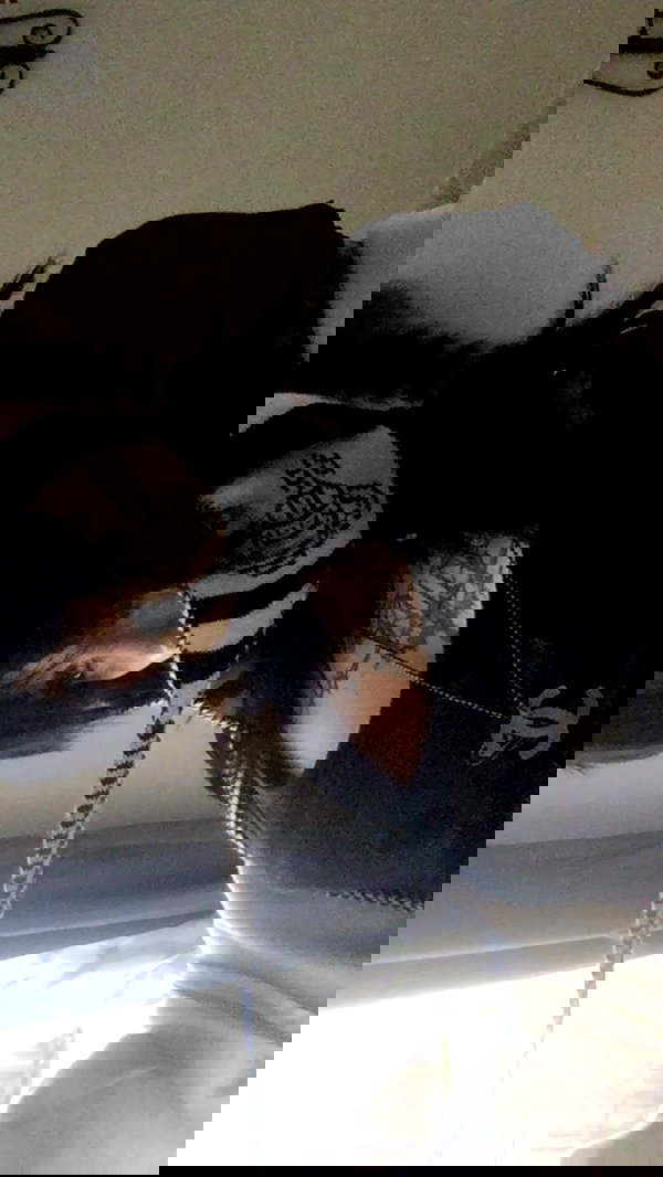 zommmbri zommmbri archive image