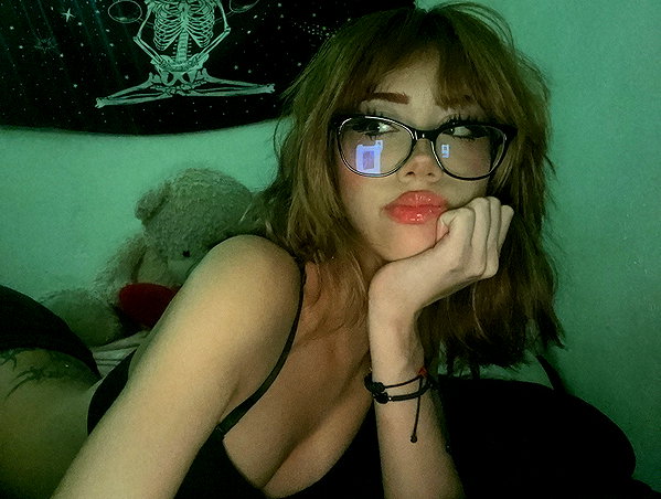 shevaal_x instagram image archive image