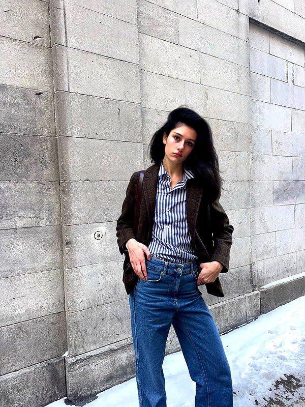 reneeebeller instagram image archive image