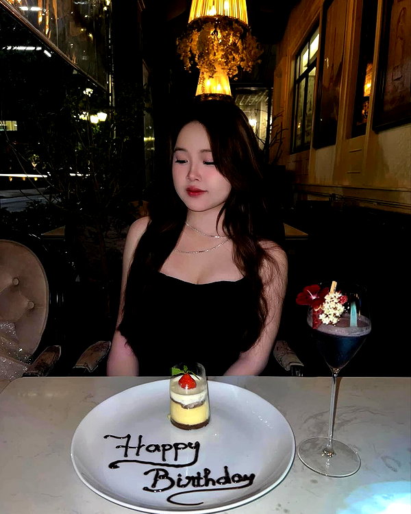 lyhythuedoxinh instagram image archive image