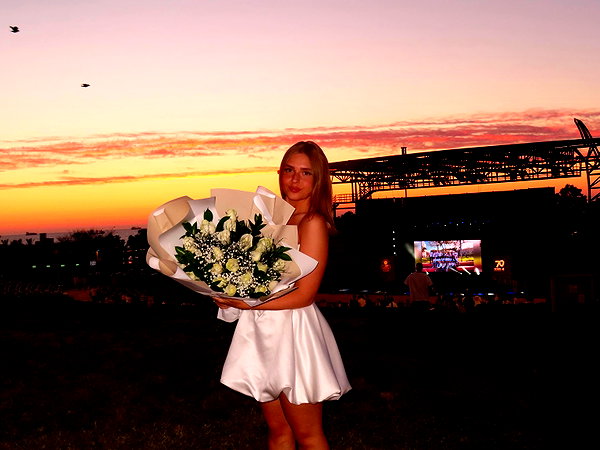 anastasya.maykis instagram image archive image