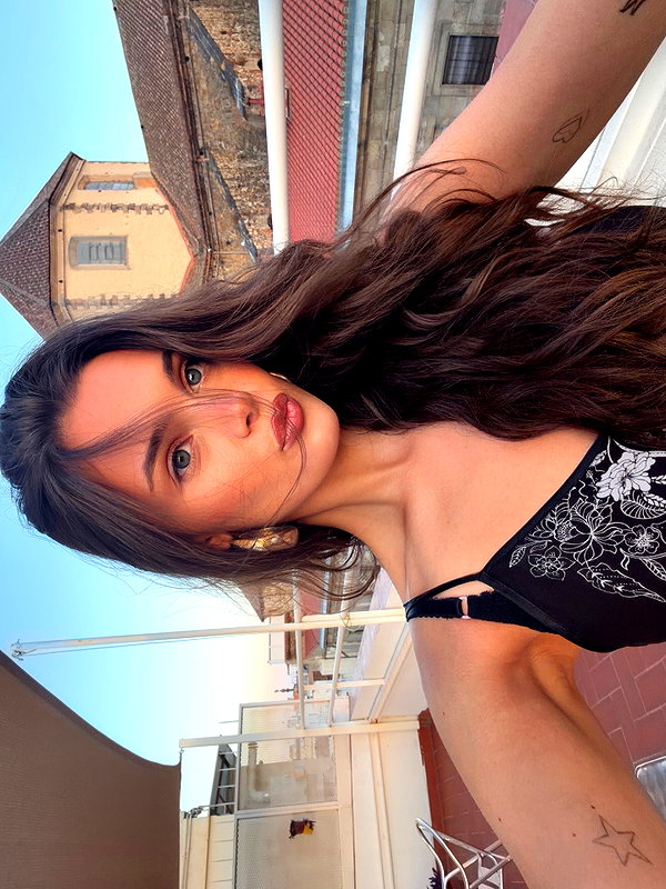 emmaaurora instagram image archive image