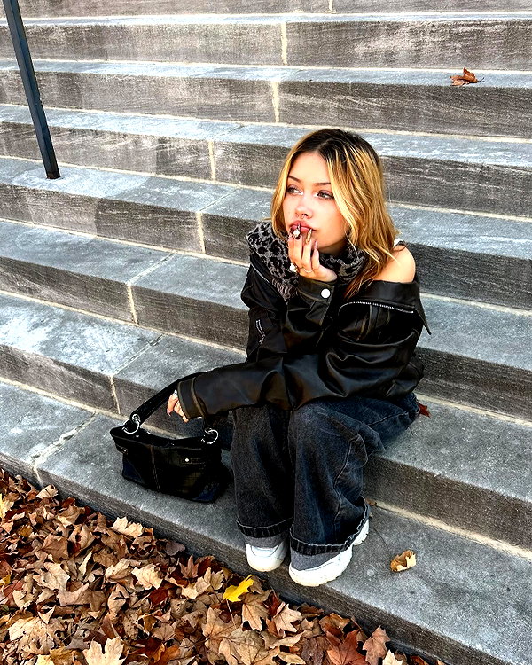 isavramirez instagram image archive image