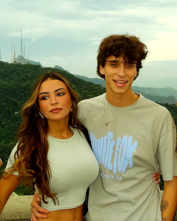 gabimfmoura instagram image archive image