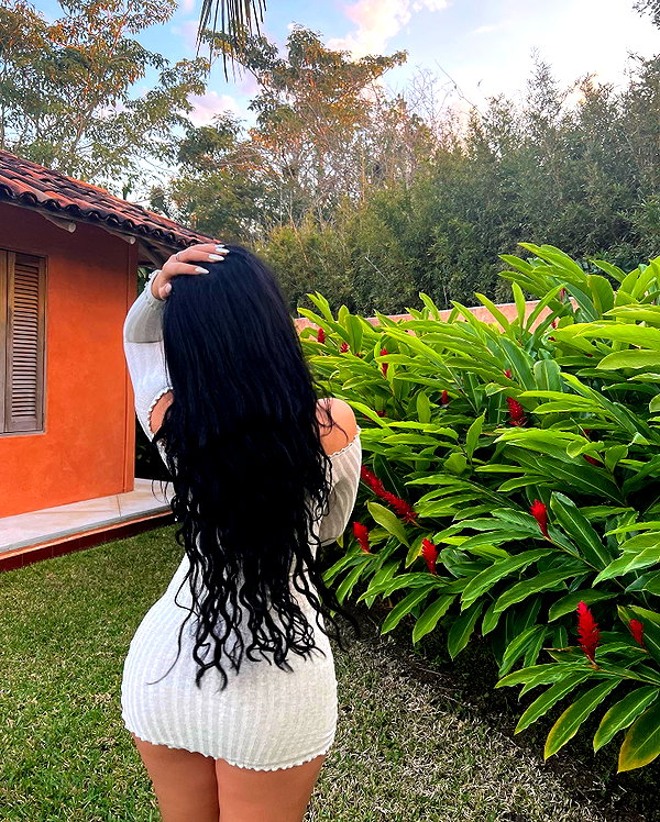 vanessa.rhd instagram image archive image