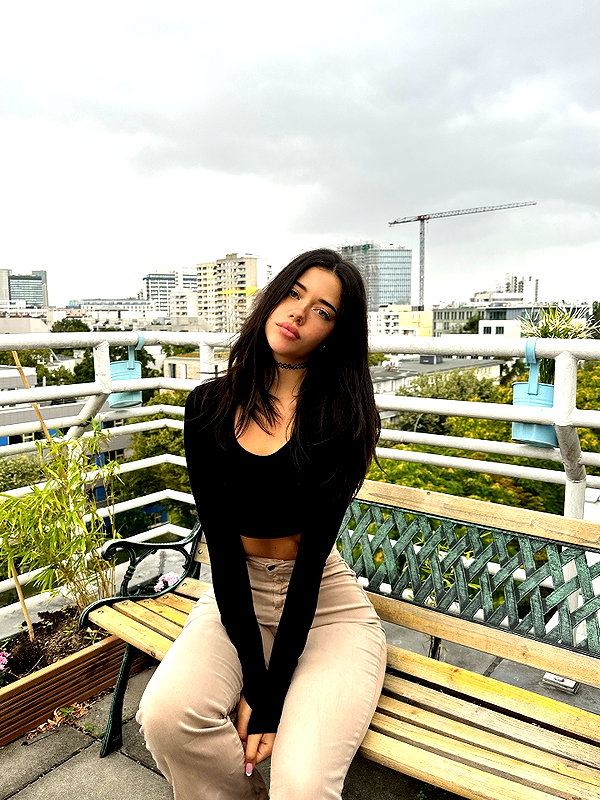 vanessa.rhd instagram image archive image