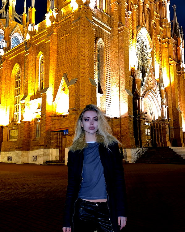 anya4everr instagram image archive image