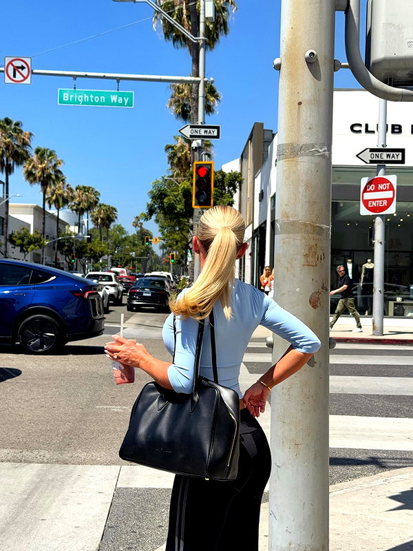 allieauton instagram image archive image