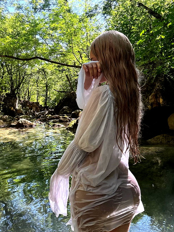 aly.revolver instagram image archive image