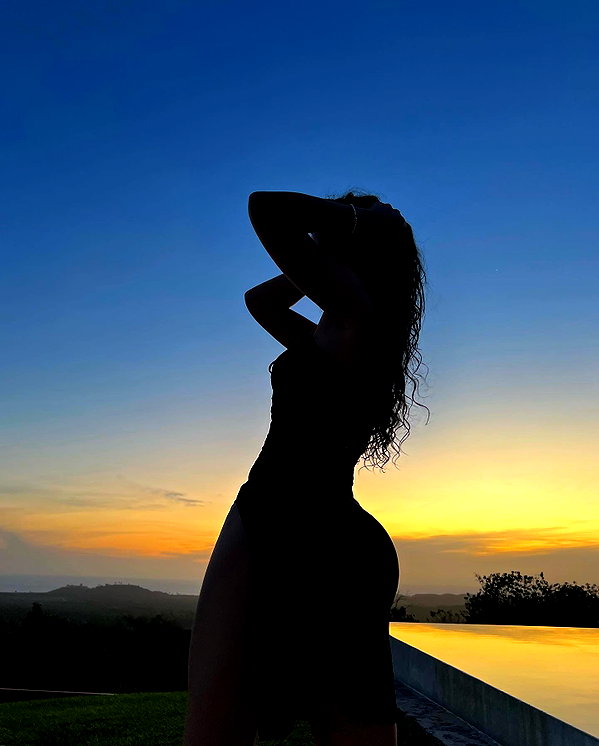 vanessa.rhd instagram image archive image
