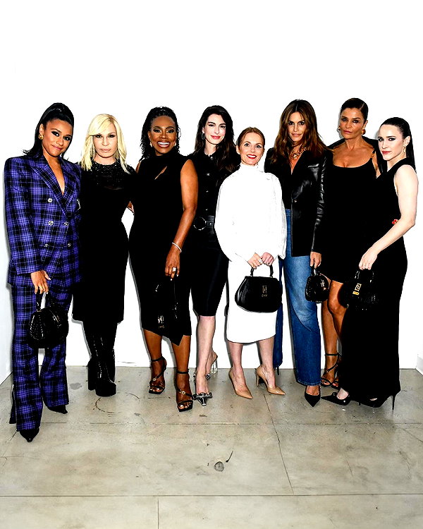 annehathaway instagram image archive image