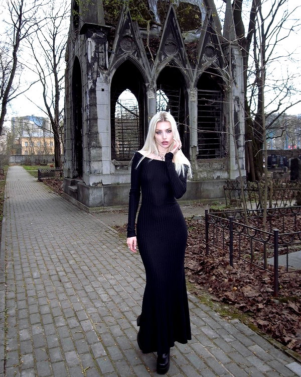 anya4everr instagram image archive image