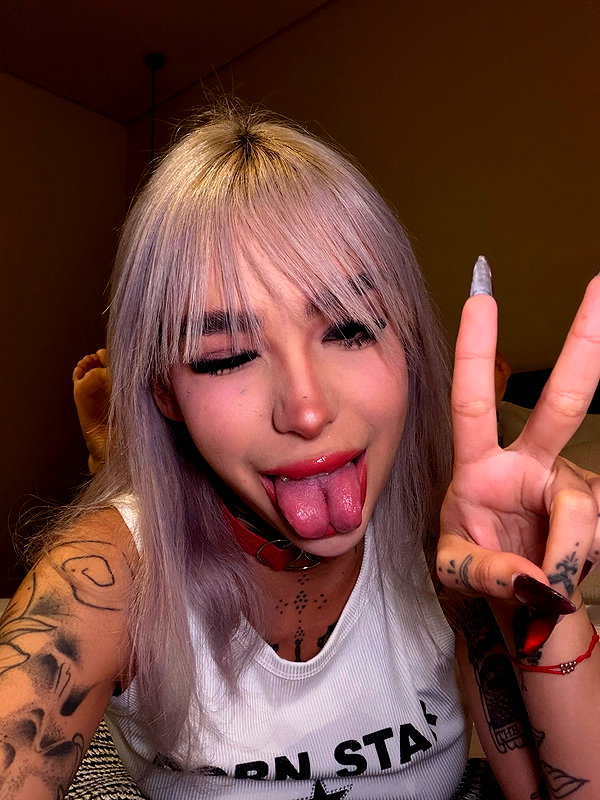 vampire_melanie instagram image archive image