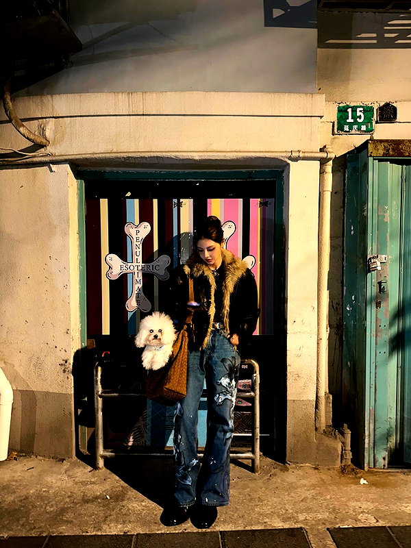 ll.lu1s instagram image archive image