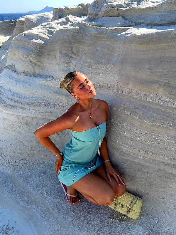 sophadophaa_ instagram image archive image