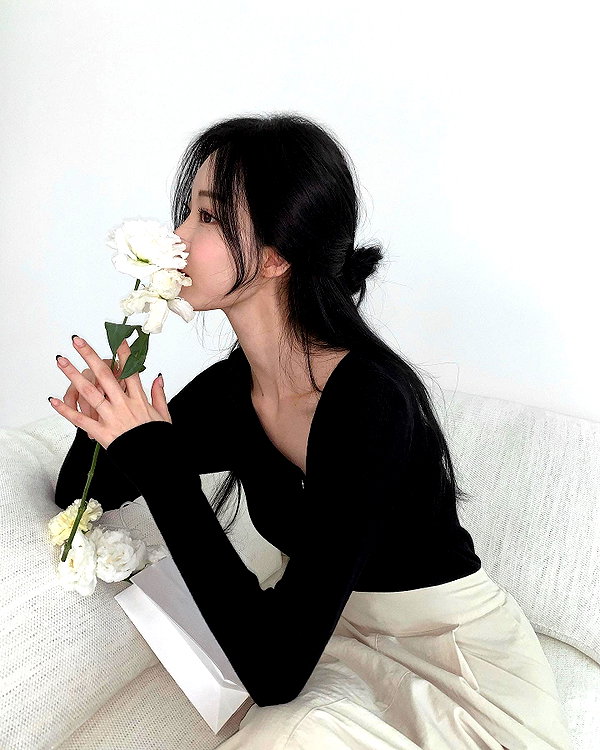 daxbin instagram image archive image