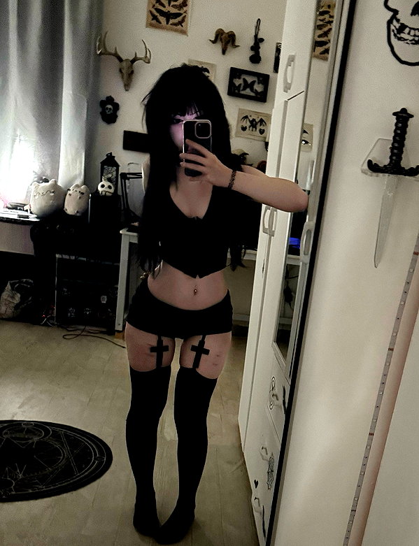 vampiryska instagram image archive image