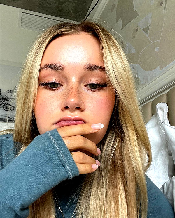 lilih instagram image archive image