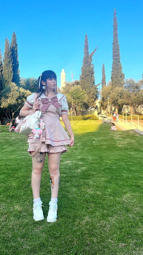 Archived image from @notchicore on Instagram