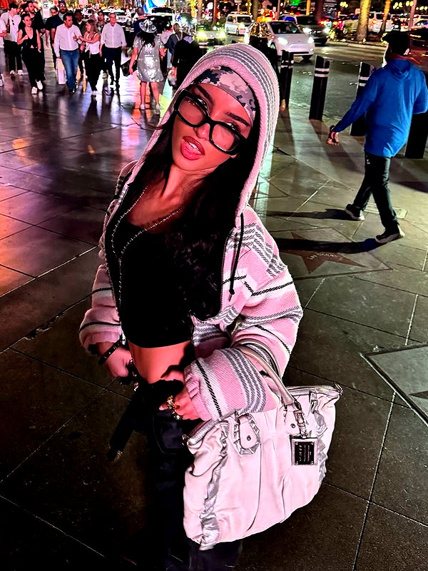ellachristo instagram image archive image