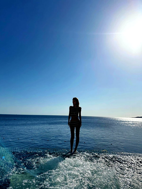 ll.lu1s instagram image archive image