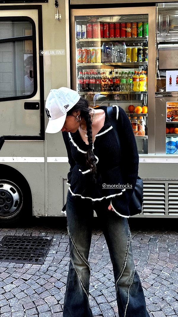 romi_henenson instagram image archive image
