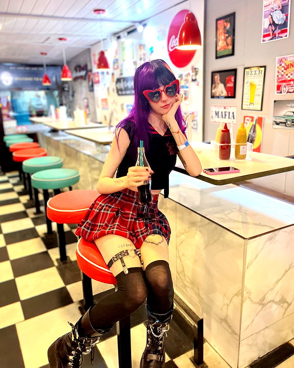 jadelaverne instagram image archive image