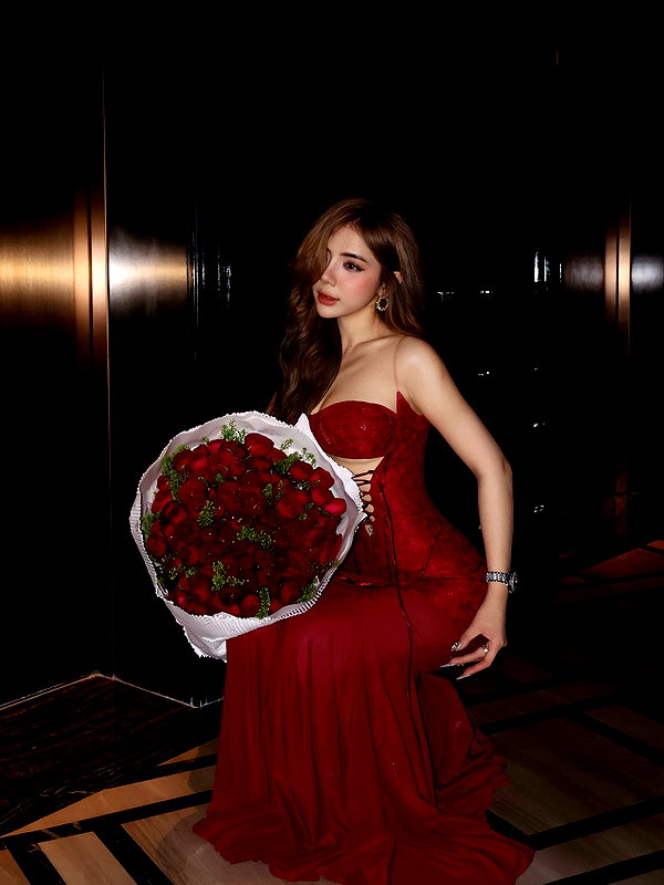 lyhythuedoxinh instagram image archive image