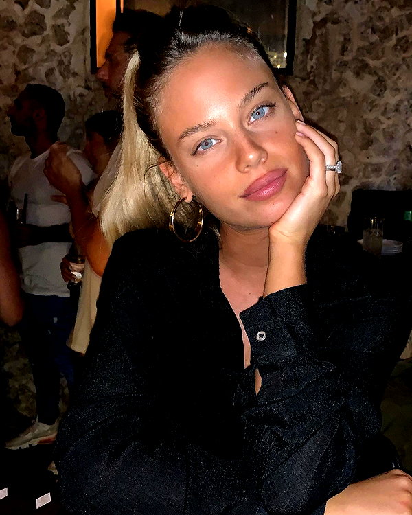 barzomer instagram image archive image