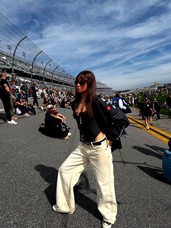 chloerosenbaum instagram image archive image