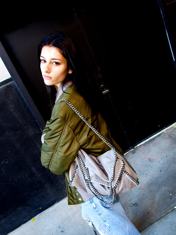 reneeebeller instagram image archive image
