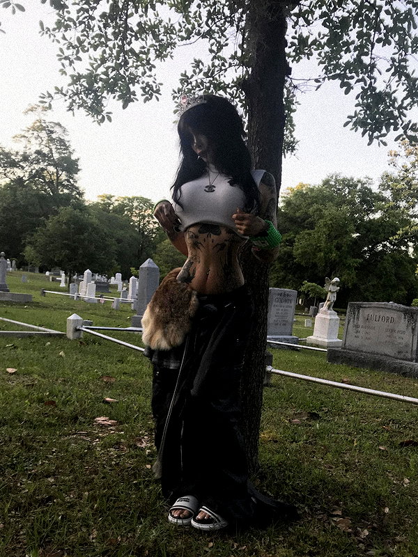 zommmbri instagram image archive image