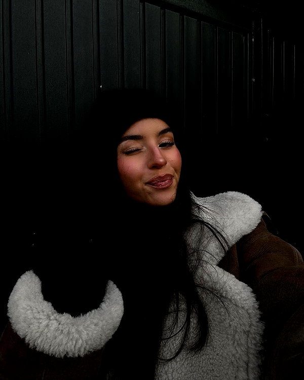 zoeliss instagram image archive image
