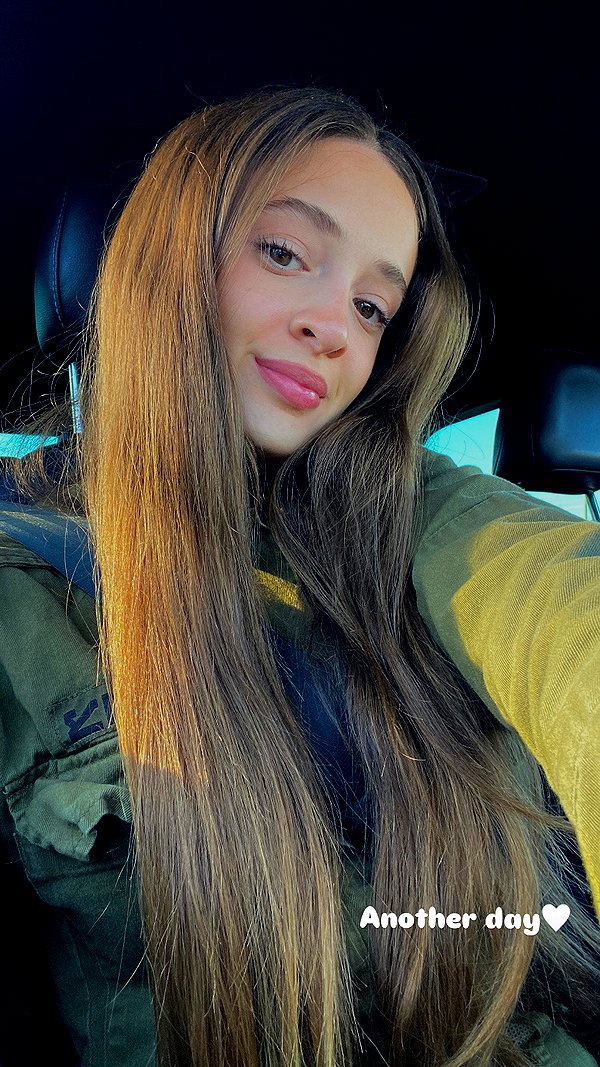 talia_davidov instagram image archive image