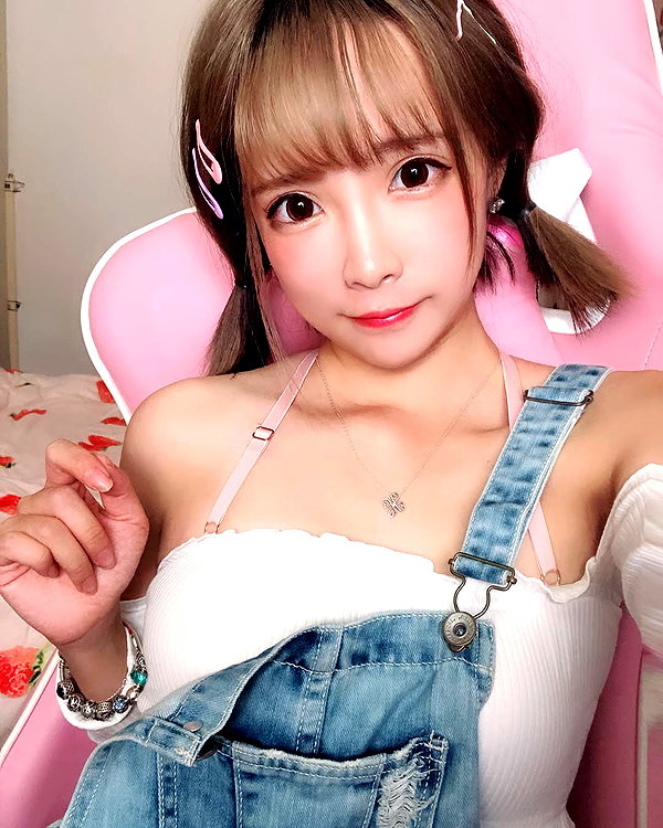 erokochiba instagram image archive image