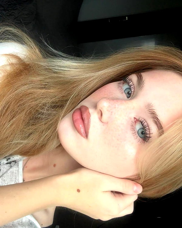 baddiesessence instagram image archive image