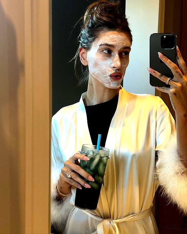 haileybieber instagram image archive image