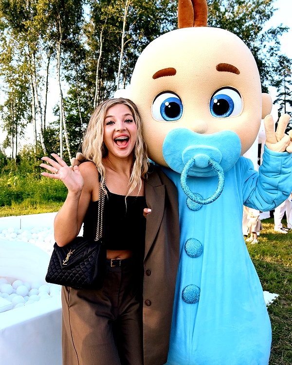 pokrov90 instagram image archive image