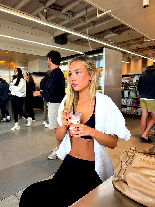 0emmamac instagram image archive image