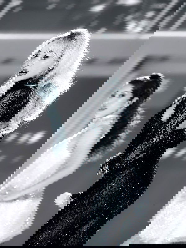 sabrinacarpenter sabrinacarpenter archive image