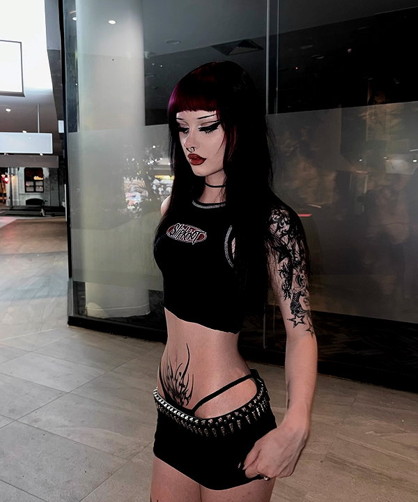 livindeadyaz instagram image archive image