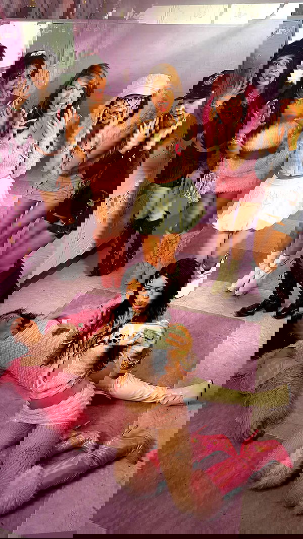 nevaaadaa nevaaadaa archive image